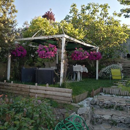 Bed and Breakfast Nonna Dora Muros Exterior foto